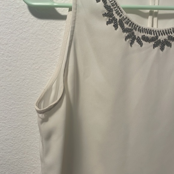 A LOFT Embellished Top! - Picture 4 of 13